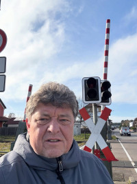2025-11-12 Andreas Weinmann Bahnübergang Klardorf 4