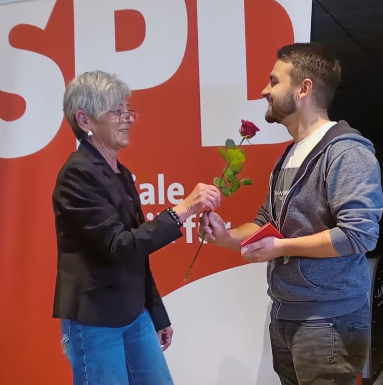 2025-05-16 SPD Fronberg Mitgliederversammlung Ulrike Roidl und Wolfgang Müller